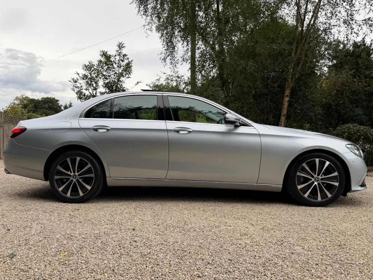 Mercedes-Benz E-Class E220 D *Panoramic Sunroof…Im - Image 2