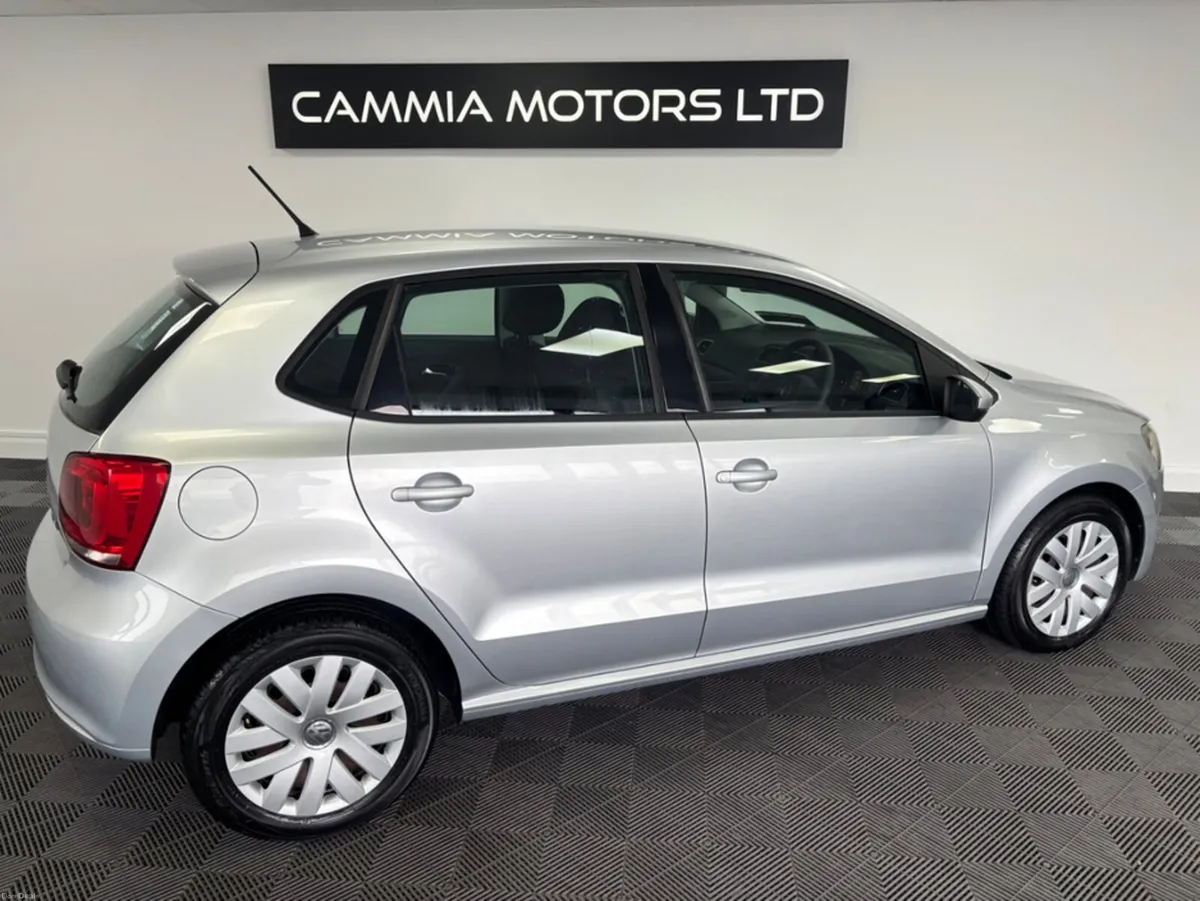 Volkswagen Polo *VOLKSWAGEN POLO* - Image 4