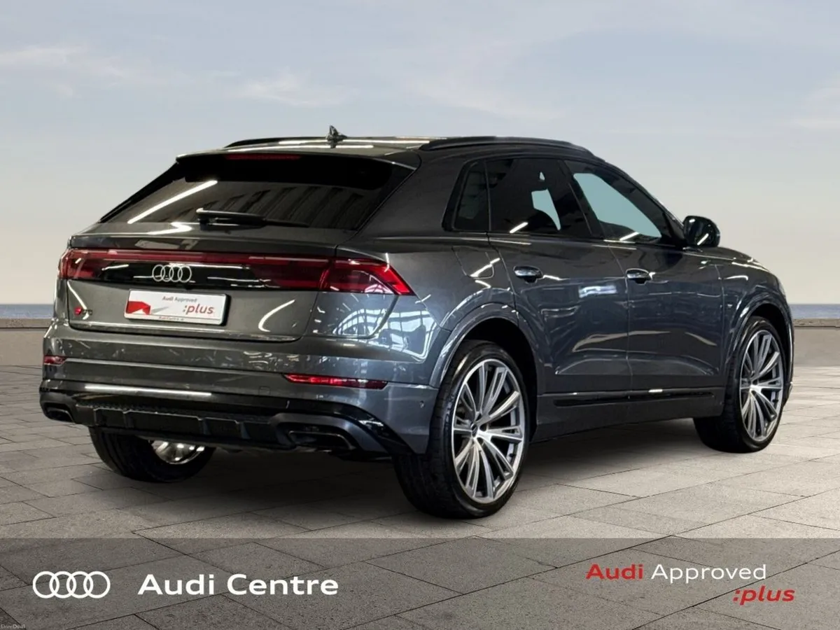 Audi Q8 SUV 60 TFSI e 490PS Competition - Image 3