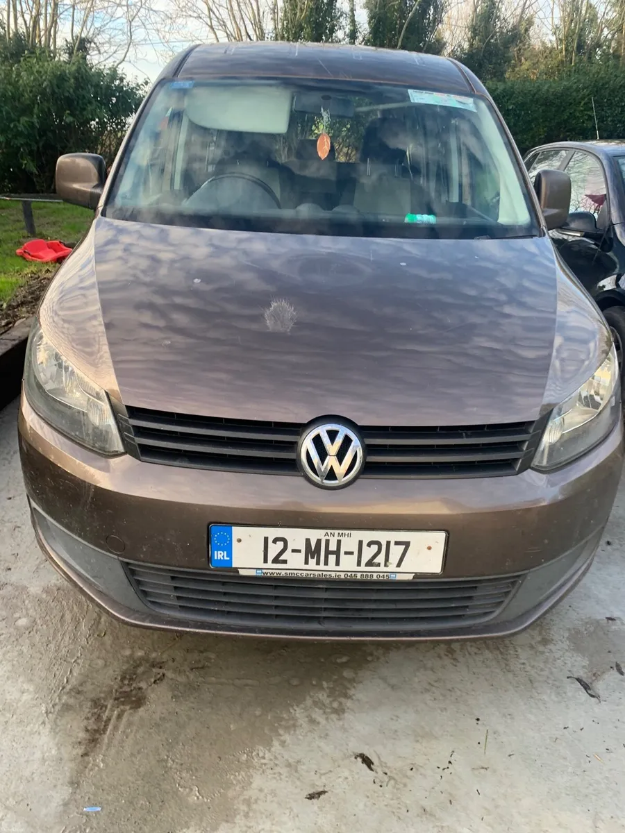 Volkswagen Caddy Maxi Life 2012 - Image 2
