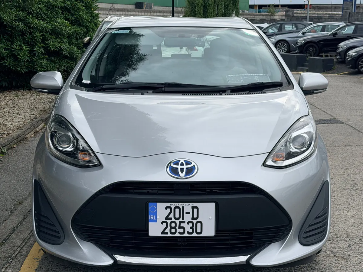 2020 TOYOTA AQUA - Image 2