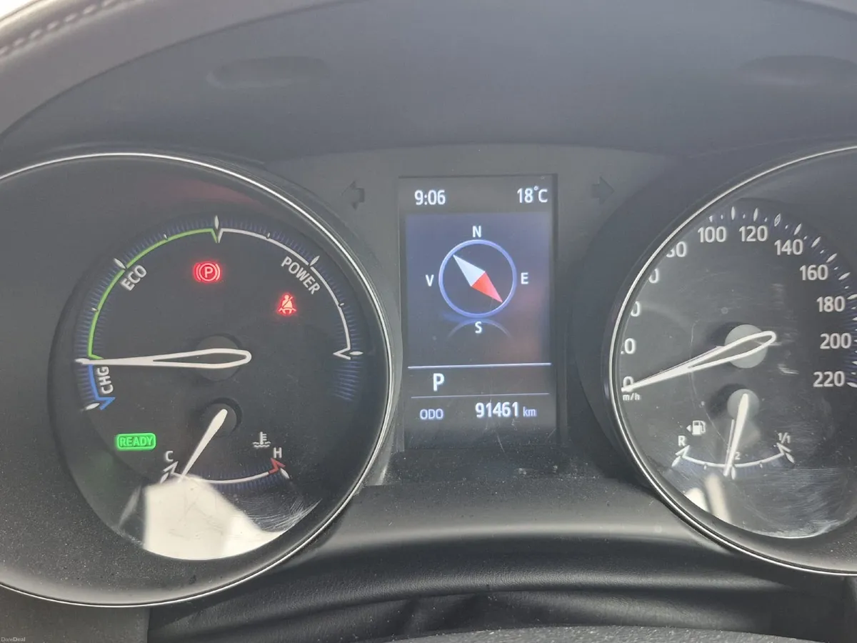 Toyota C-HR SOL  2020 - Image 3