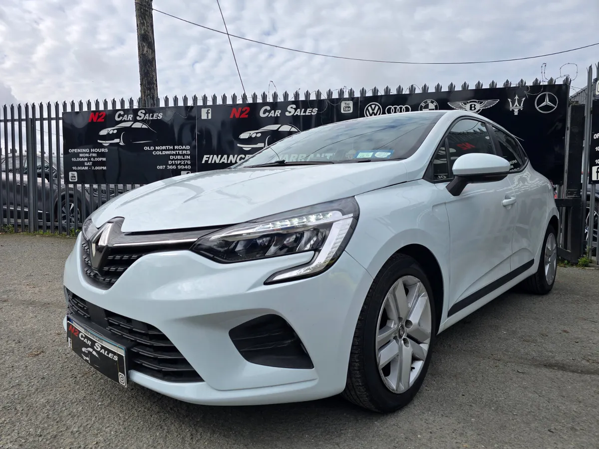 221 Renault Clio 1.0 Petrol, LOW MILES, NEW NCT - Image 4