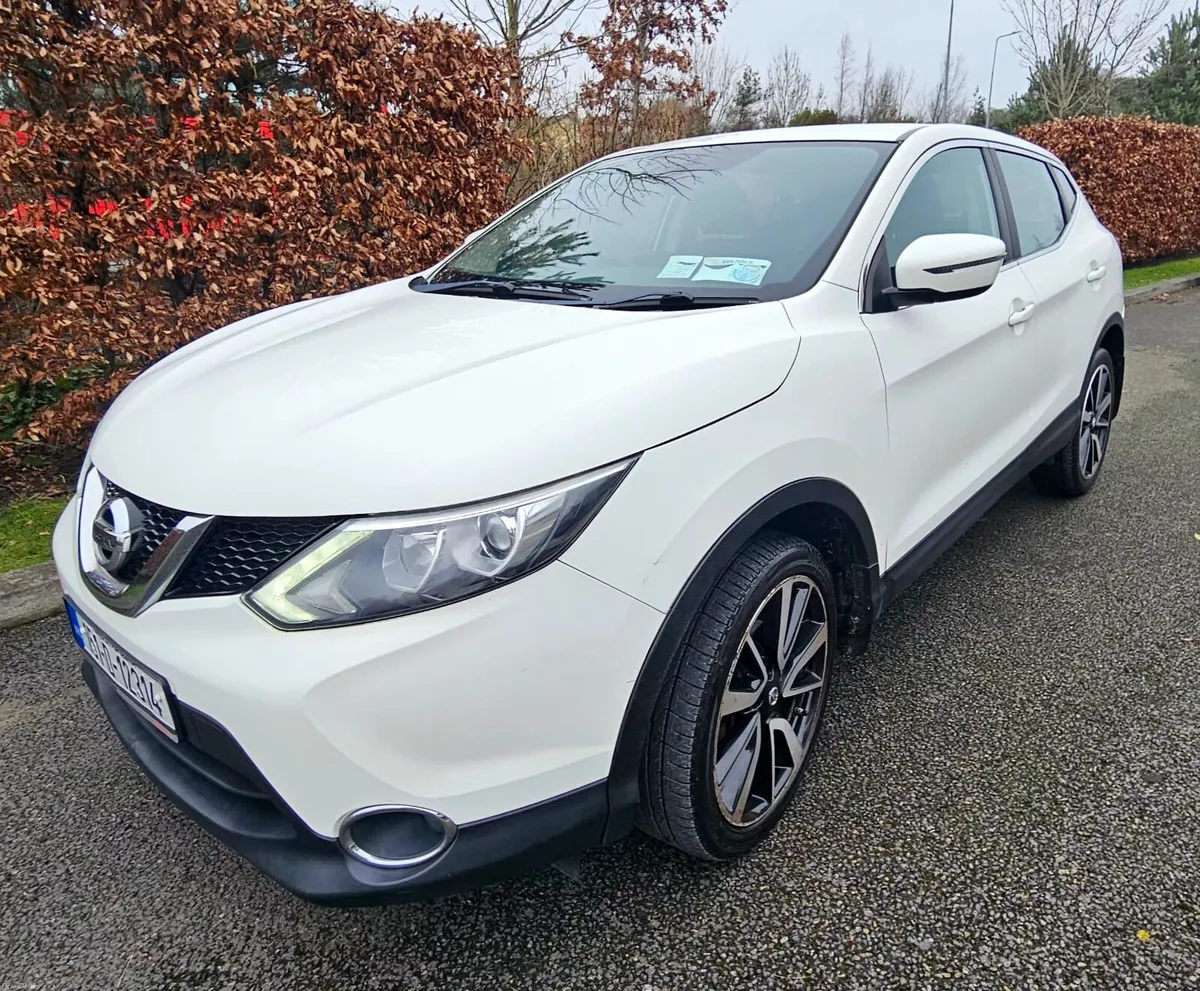 Nissan Qashqai 2015 in Great Condition and NCT - Image 6