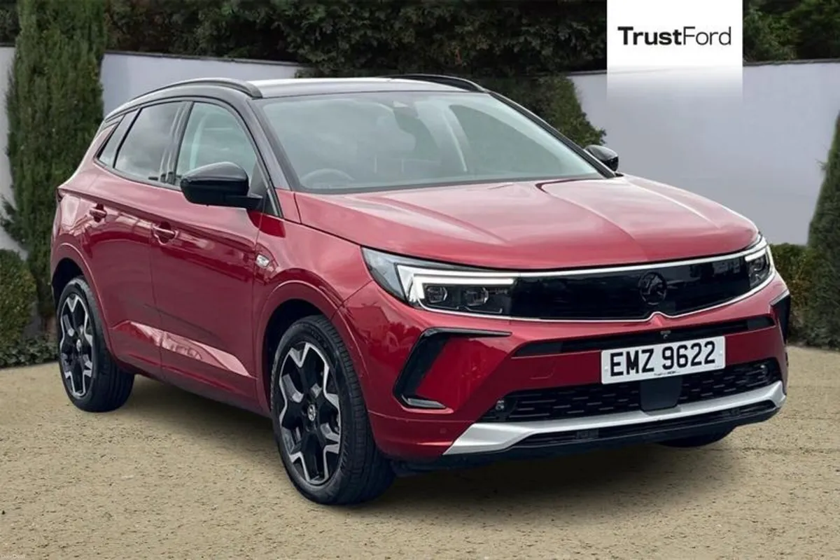Vauxhall Grandland 1.2 Turbo Ultimate SUV 5dr Petr - Image 1
