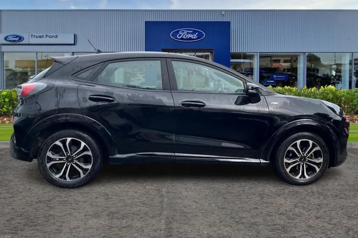 Other Other 1.0 EcoBoost Hybrid mHEV ST-Line 5dr - Image 3
