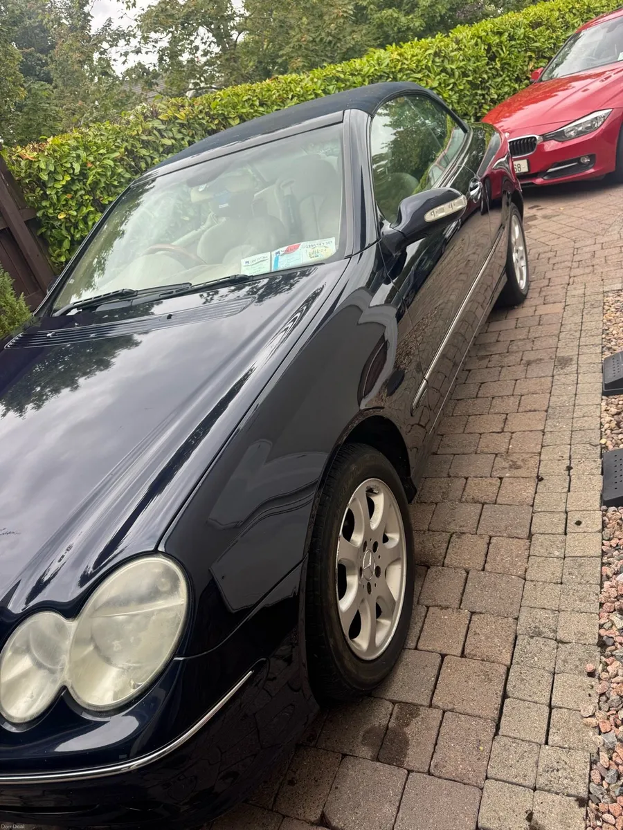 Mercedes CLK200 Convertible - Image 2