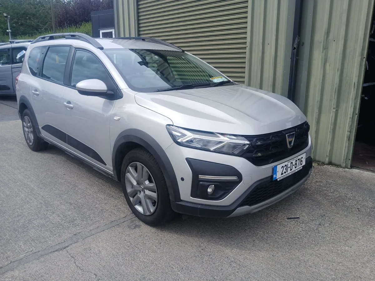 Dacia Jogger 2023.      7 seater - Image 2