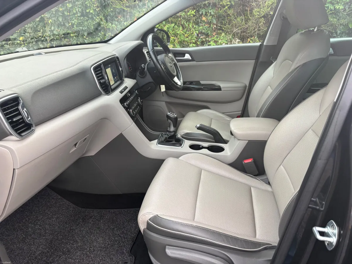 Kia Sportage 2018 1.7 - Image 5