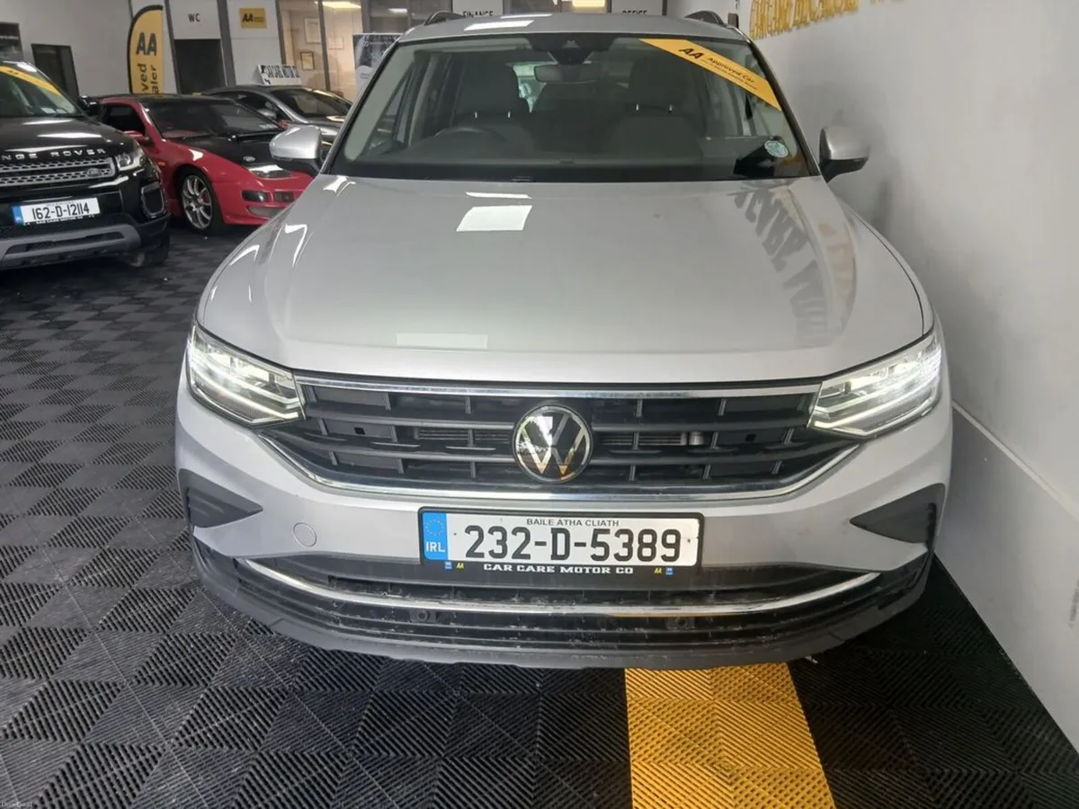 Volkswagen Tiguan Life 2.0tdi D7F 150HP 5DR Auto - Image 2