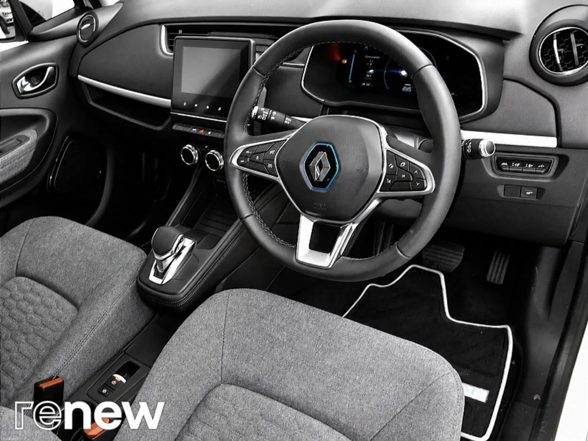 Renault Zoe Iconic Rapid Charge ZE 50kWh R110 Batt - Image 6
