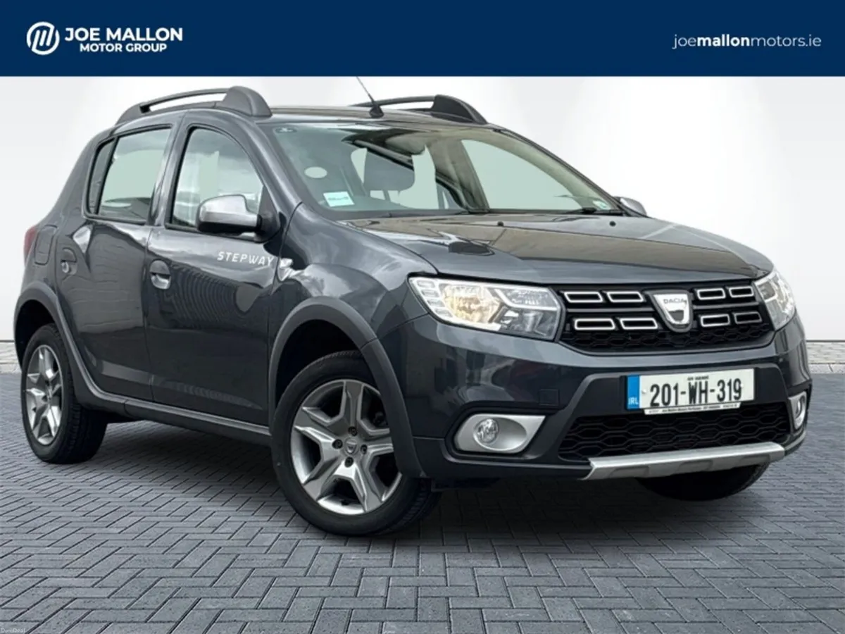Dacia Sandero Stepway TCe 90 STEPWAY Signature - Image 1