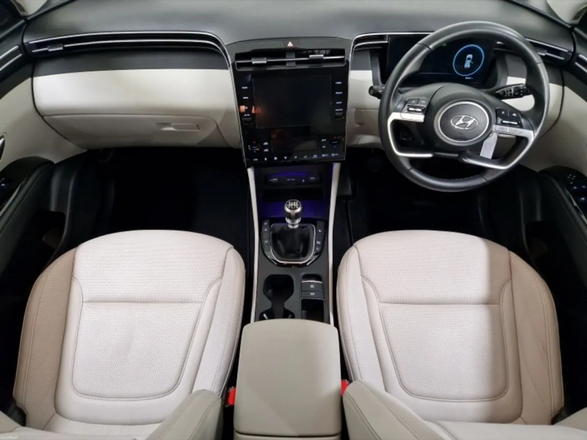 Hyundai Tucson 2WD Executive - Image 4