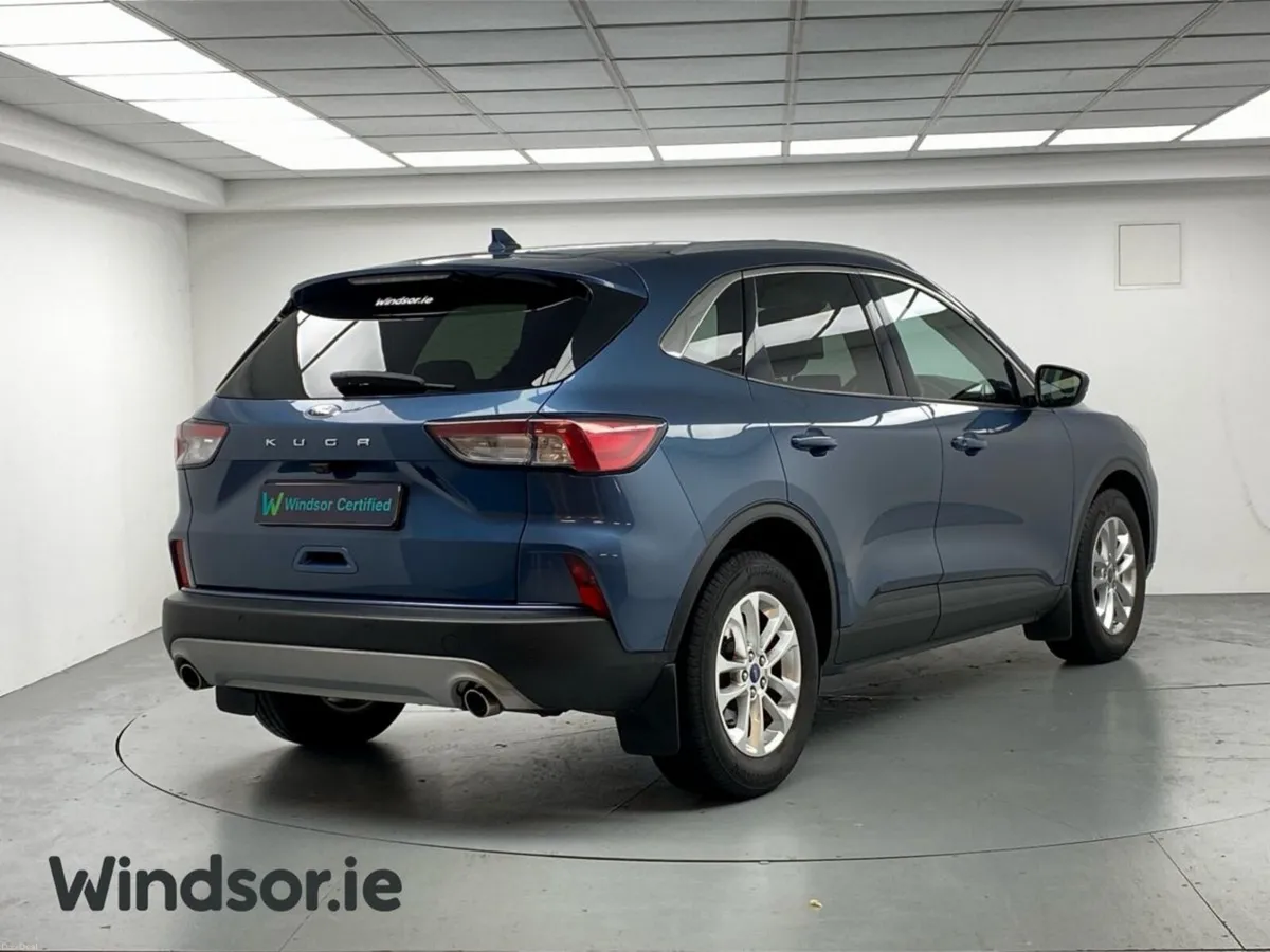 Ford Kuga 1.5 EcoBlue 120PS Titanium - Image 2