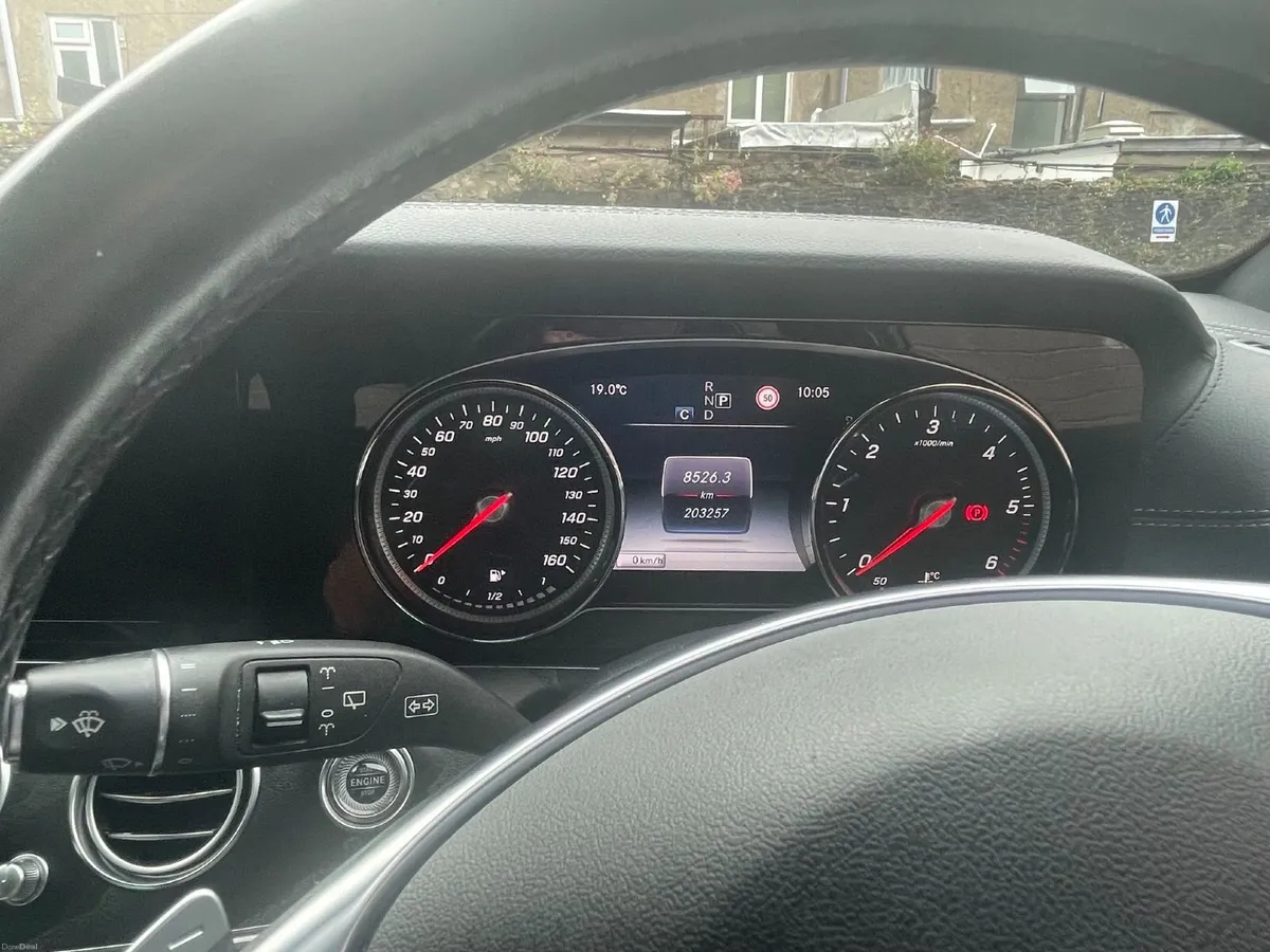 Mercedes-Benz E-Class 2017 - Image 3