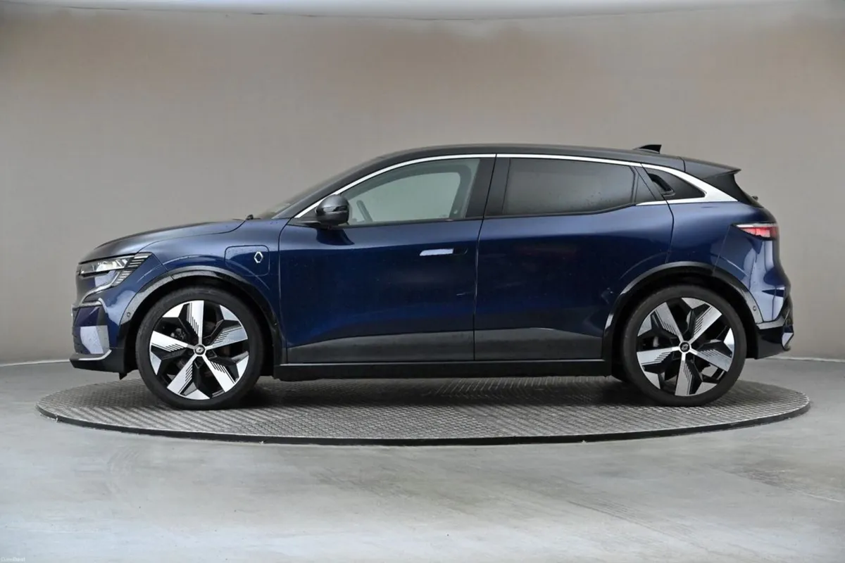 Renault Megane E-Tech EV 60KWH E-TECH TECHNO - Image 5