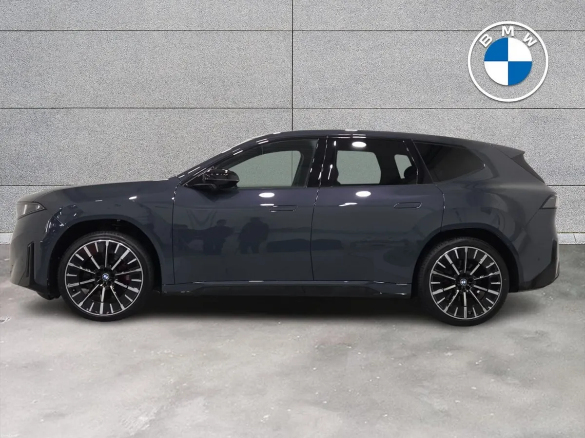 BMW iX3 - Image 3