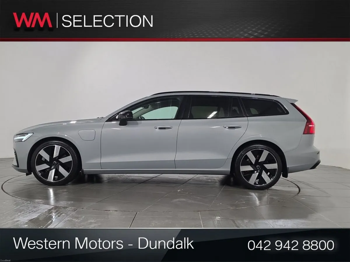 Volvo V60 V60 + T6 Phev Awd Auto  Plus  Recharge T - Image 3