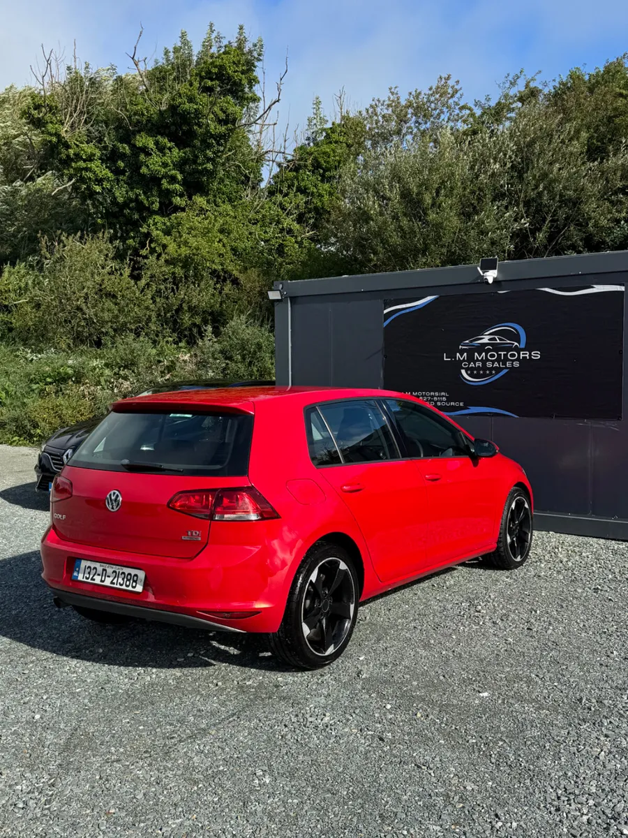 ✨Volkswagen Golf 2013 Very Low Mileage✨ - Image 5