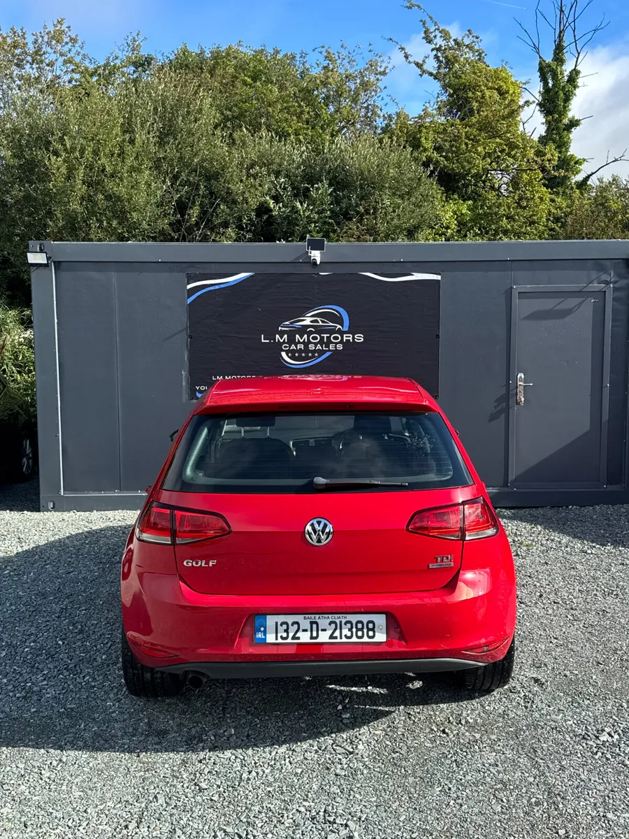 ✨Volkswagen Golf 2013 Very Low Mileage✨ - Image 4