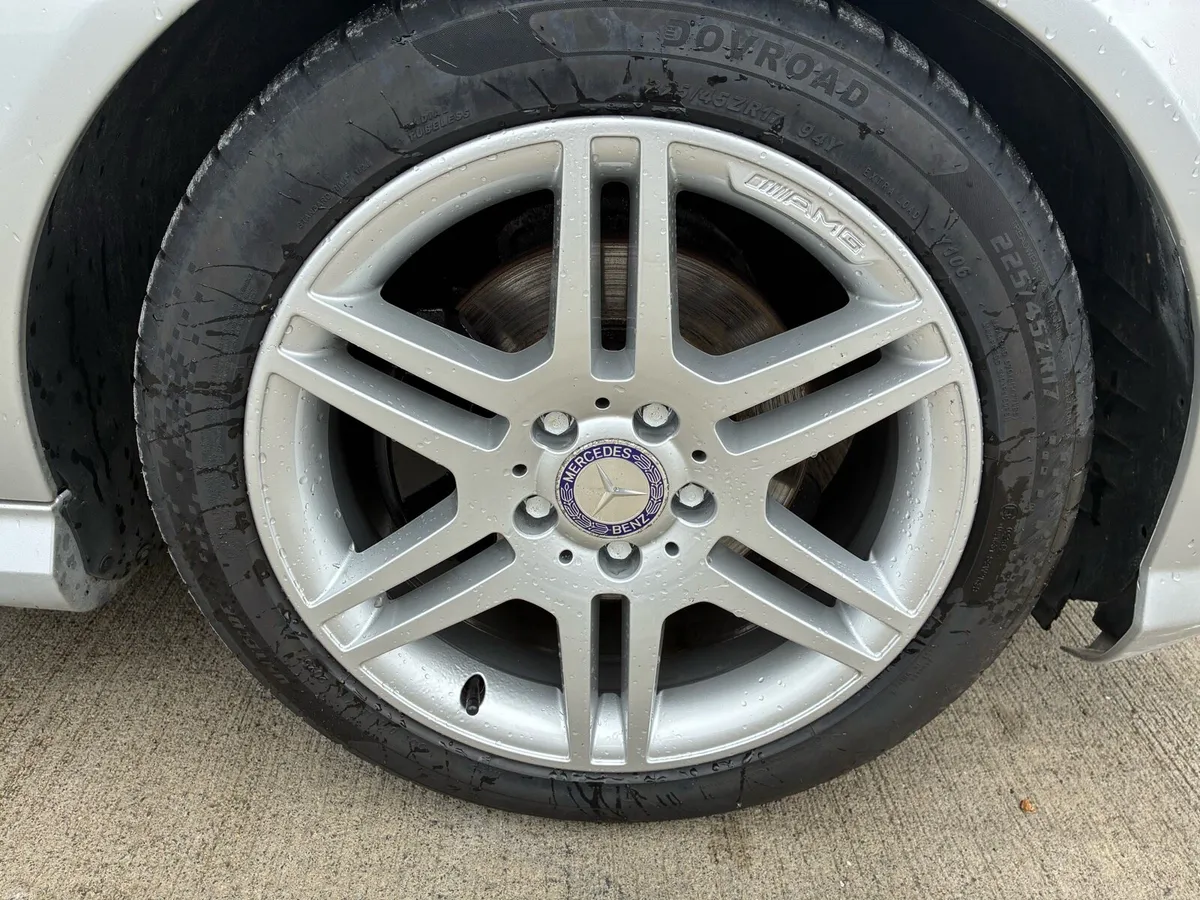 Mercedes amg line sport - Image 6