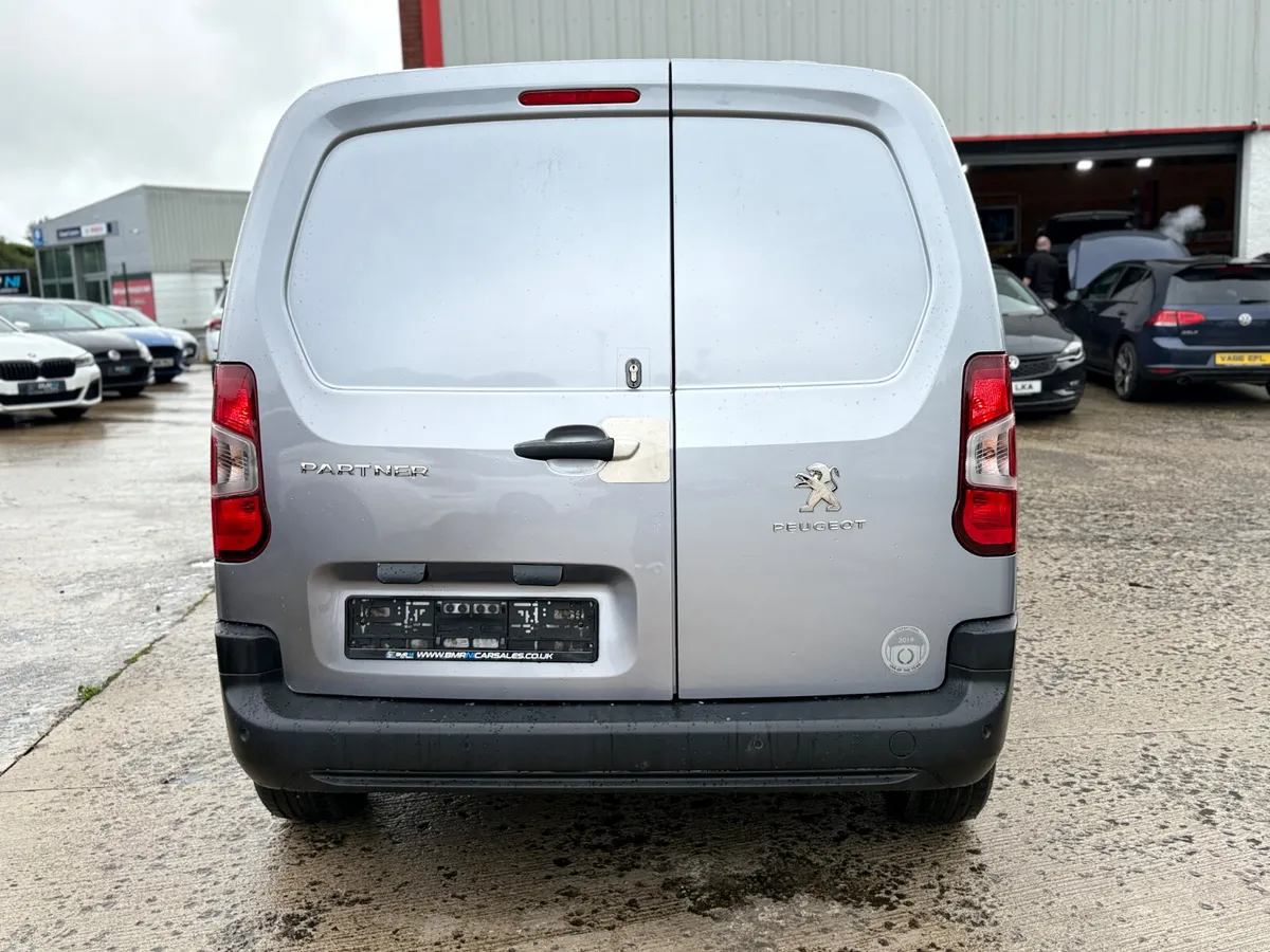 2019 PARTNER 1.6 HDI TOP SPEC - Image 5