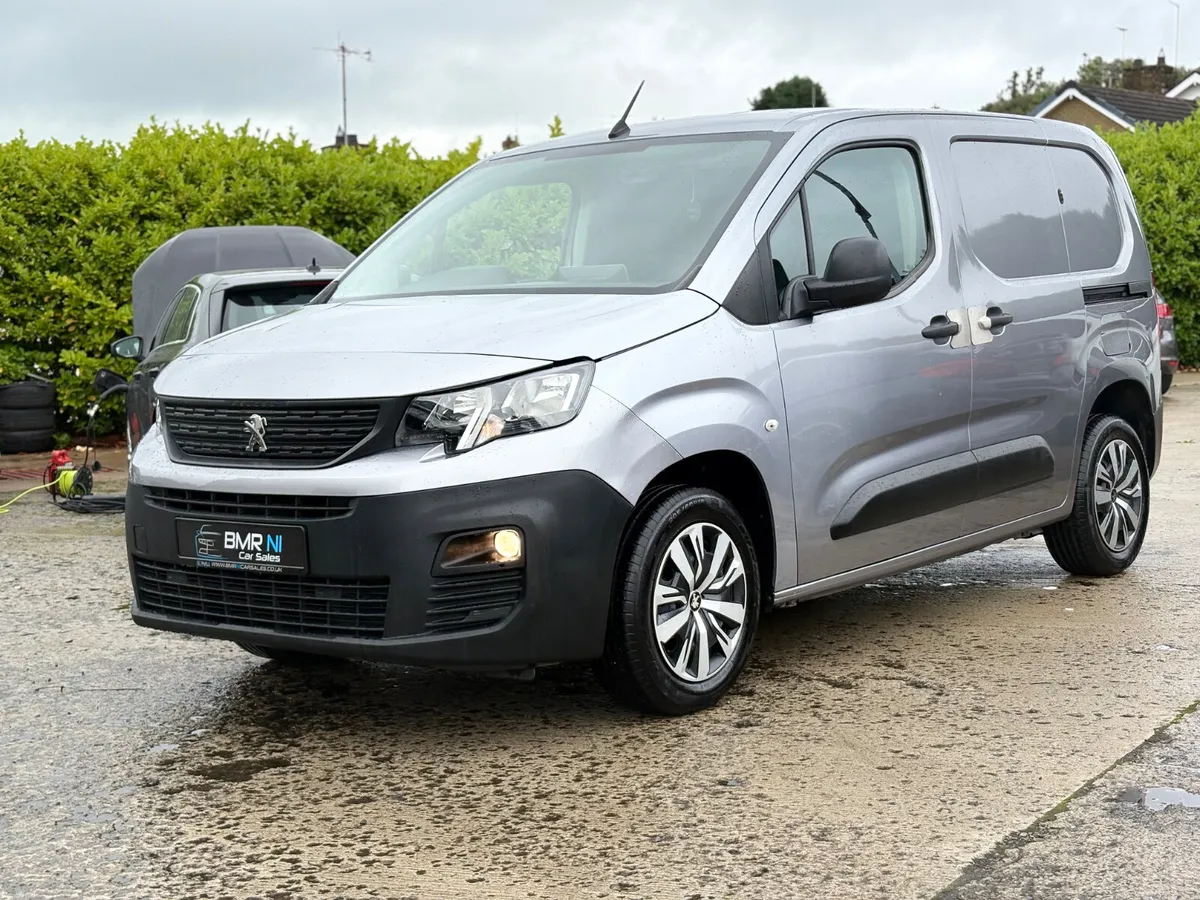 2019 PARTNER 1.6 HDI TOP SPEC - Image 3