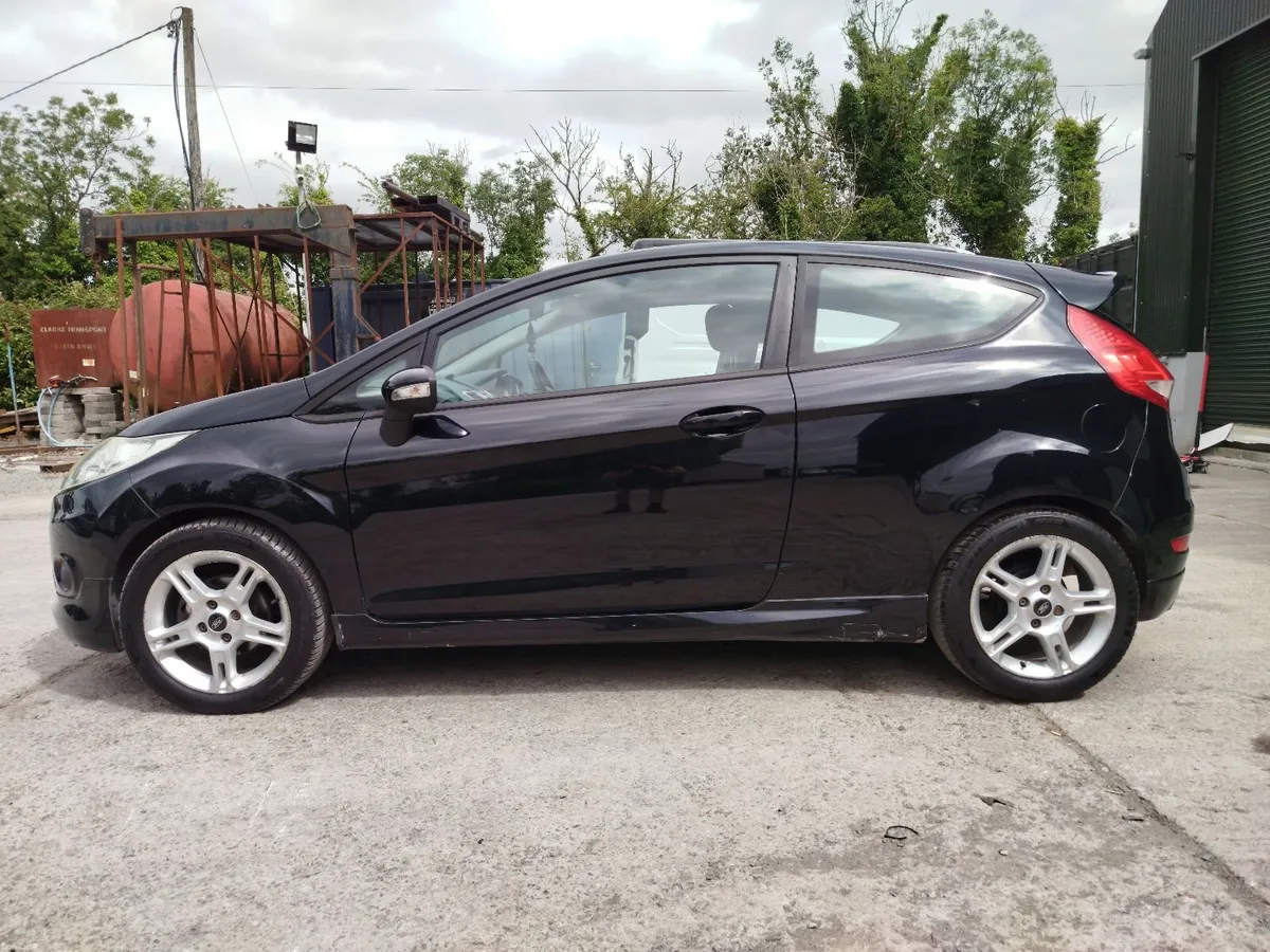Ford Fiesta 2010 Zetec S - Image 6