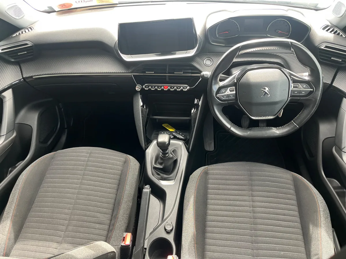 Peugeot 2008 2020 - Image 6