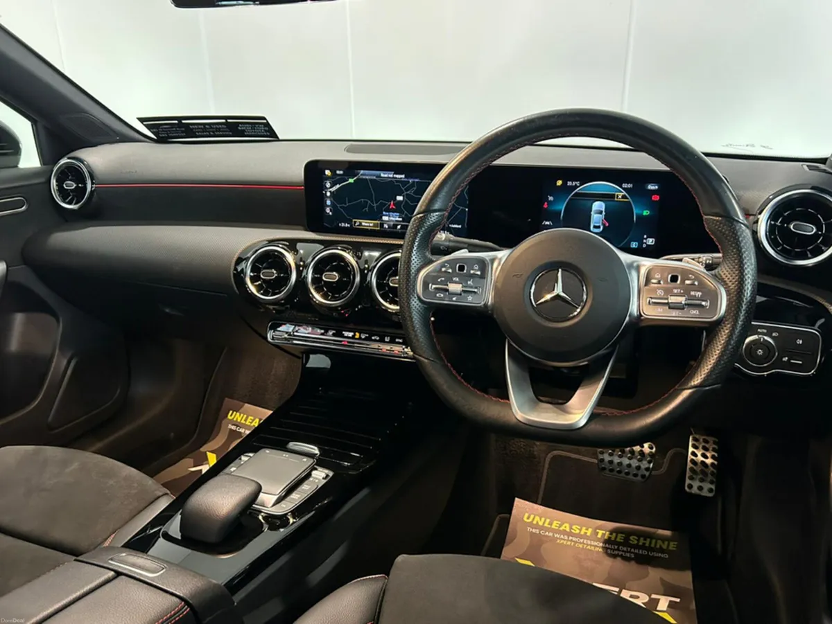 Mercedes-Benz A-Class A220 D AMG LINE EXECUTIVE SA - Image 3