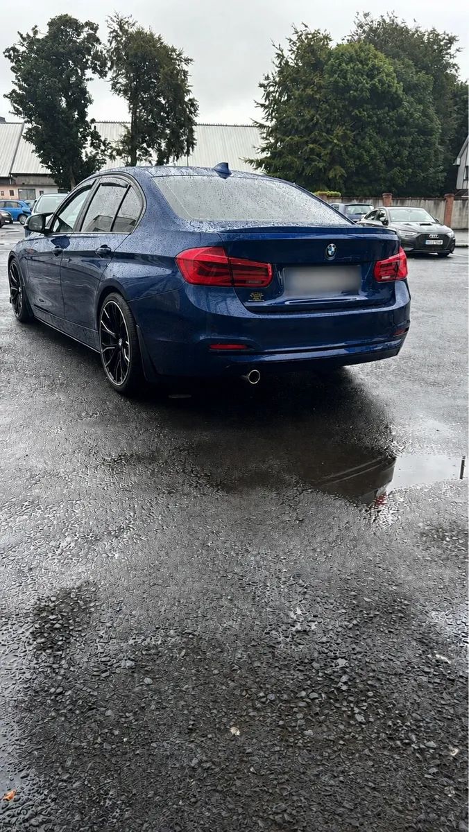 BMW serie3 318 se auto - Image 4
