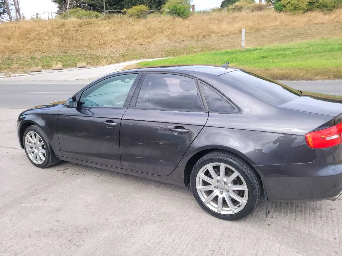 Audi a4 2.0tdi Automatic - Image 5
