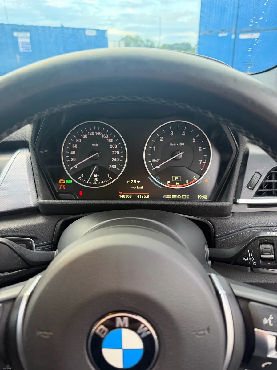 BMW 218I - Image 6