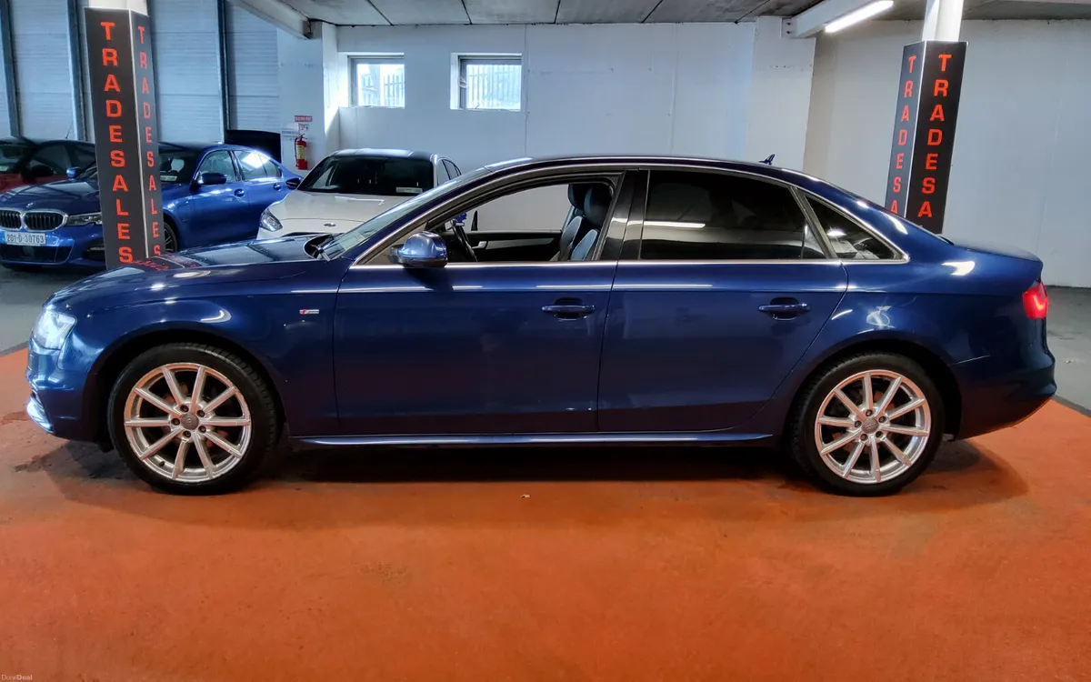 Audi A4 2015 - Image 6