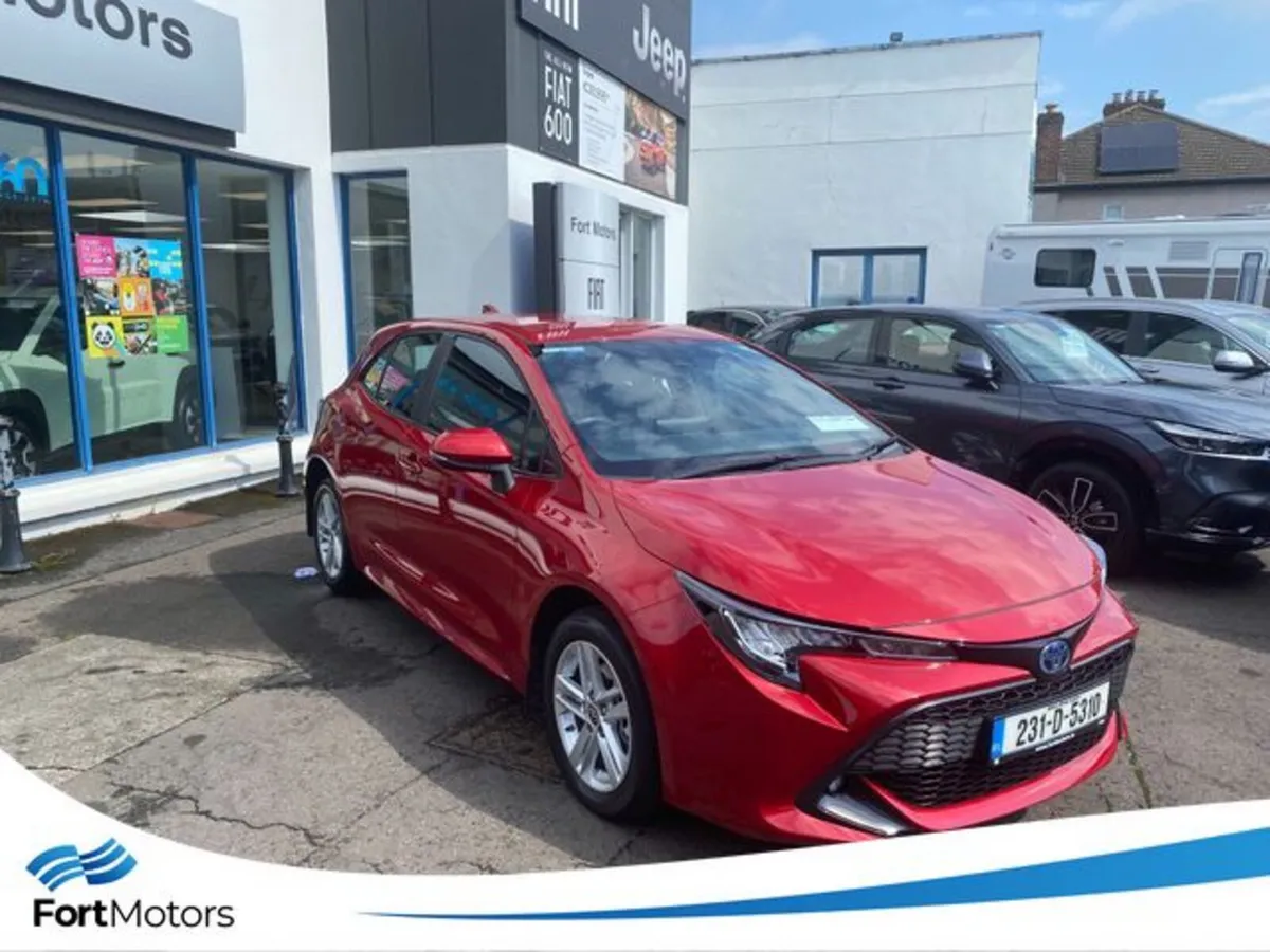Toyota Corolla Luna Hybrid Automatic Hatchback 290 - Image 4