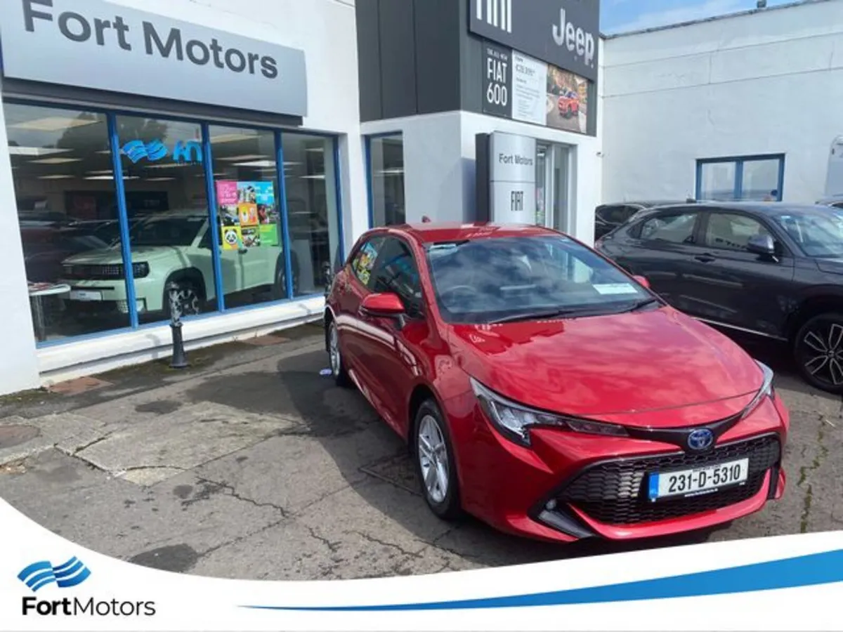 Toyota Corolla Luna Hybrid Automatic Hatchback 290 - Image 5