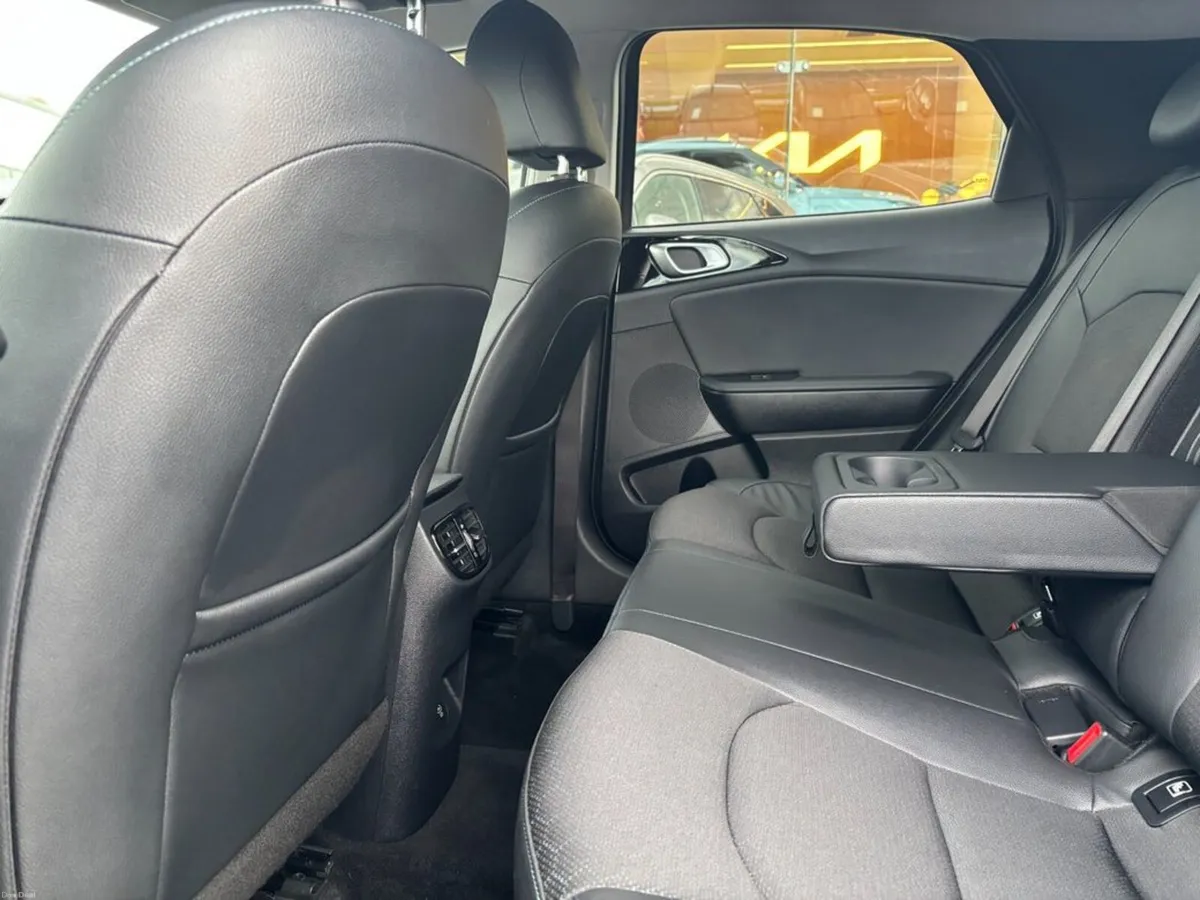 Kia XCeed 1.6 Plug in hybrid - Image 6