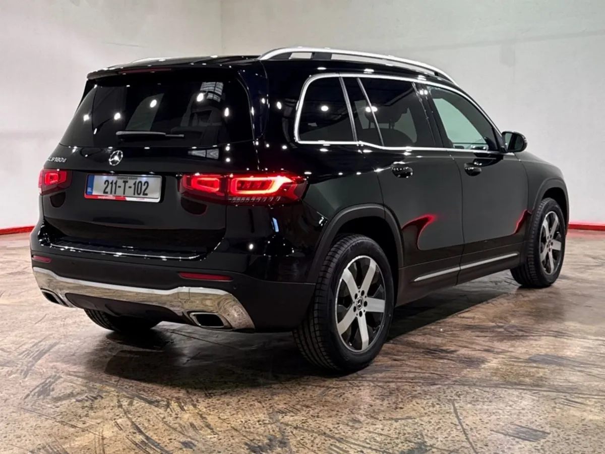 Mercedes-Benz GLB 2.0 - AUTOMATIC - CRUISE CONTROL - Image 3