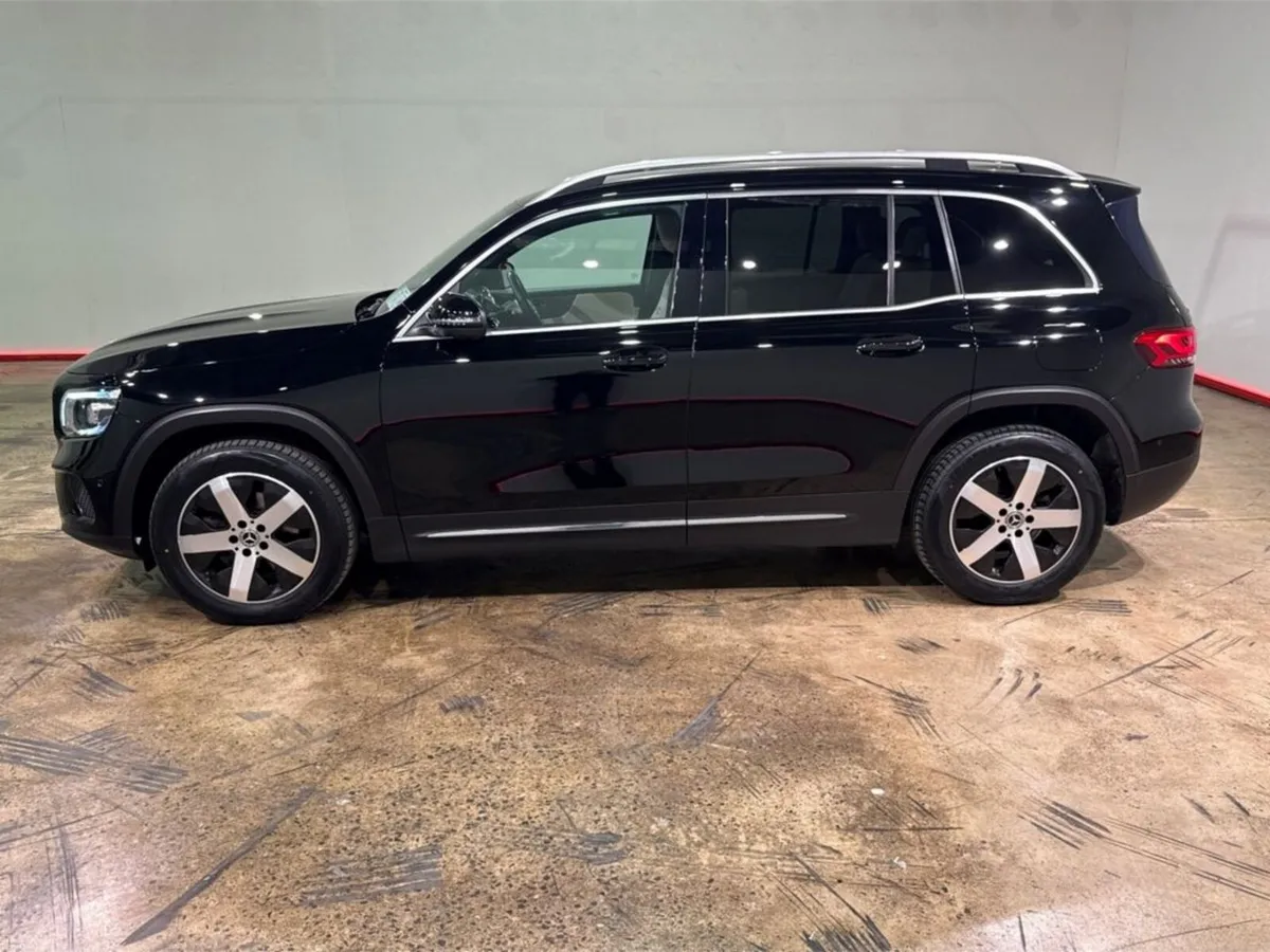 Mercedes-Benz GLB 2.0 - AUTOMATIC - CRUISE CONTROL - Image 6
