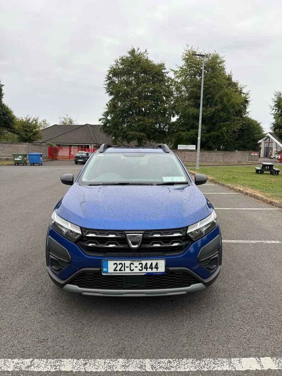 2022 Dacia Sandero Stepway - Image 3