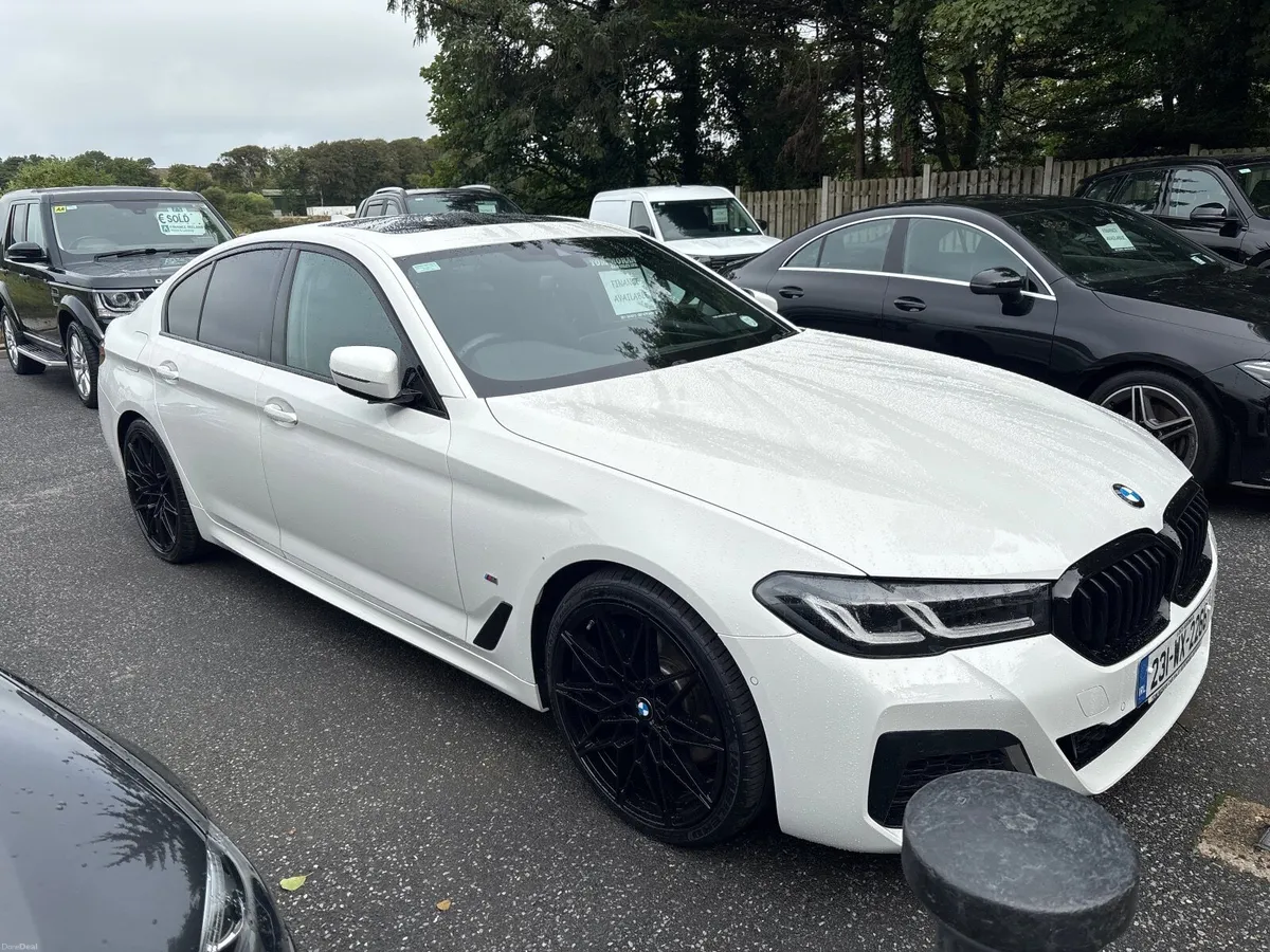 BMW 5-Series 2023 - Image 3