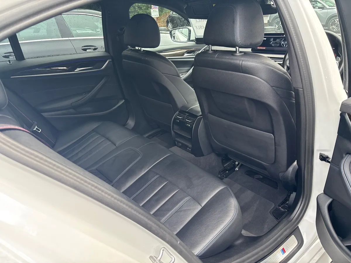 BMW 5-Series 2023 - Image 5