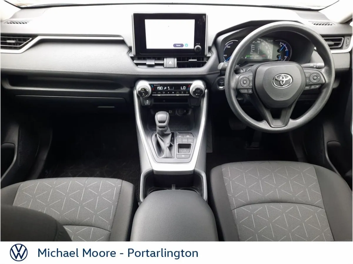 Toyota RAV4 2.5 Hybrid Luna 2WD - Image 2