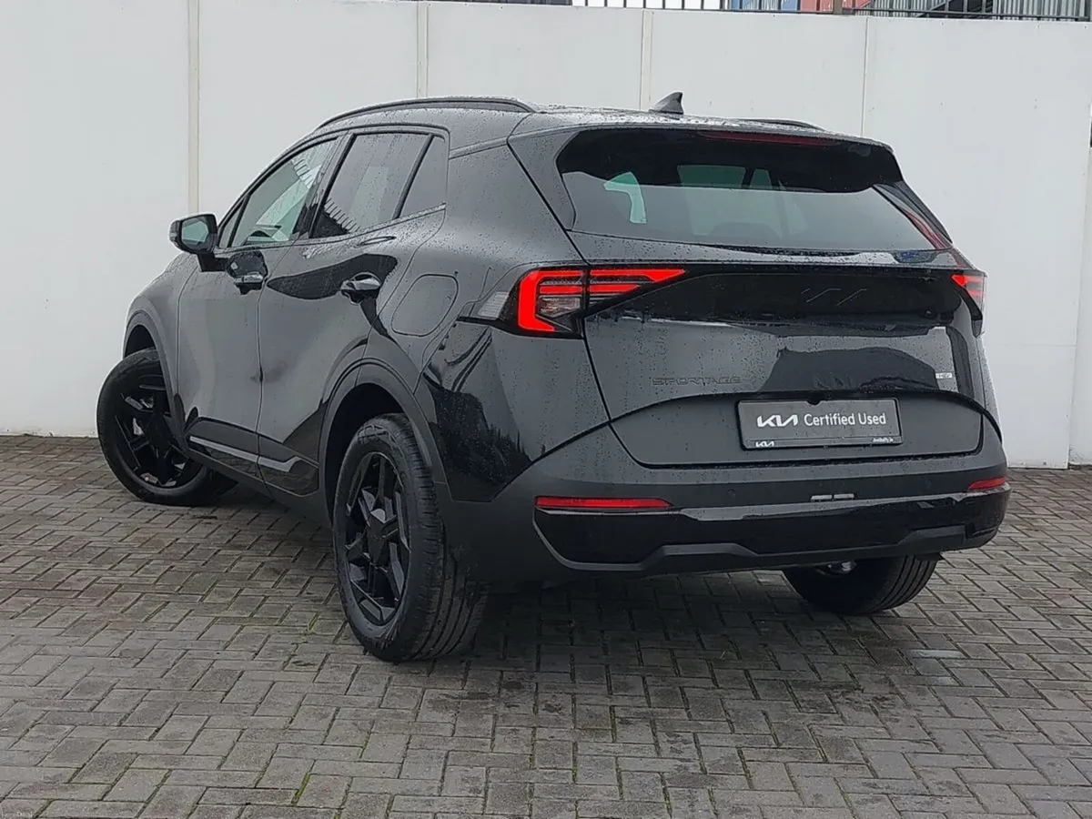 Kia Sportage Black Edition HEV - Image 2