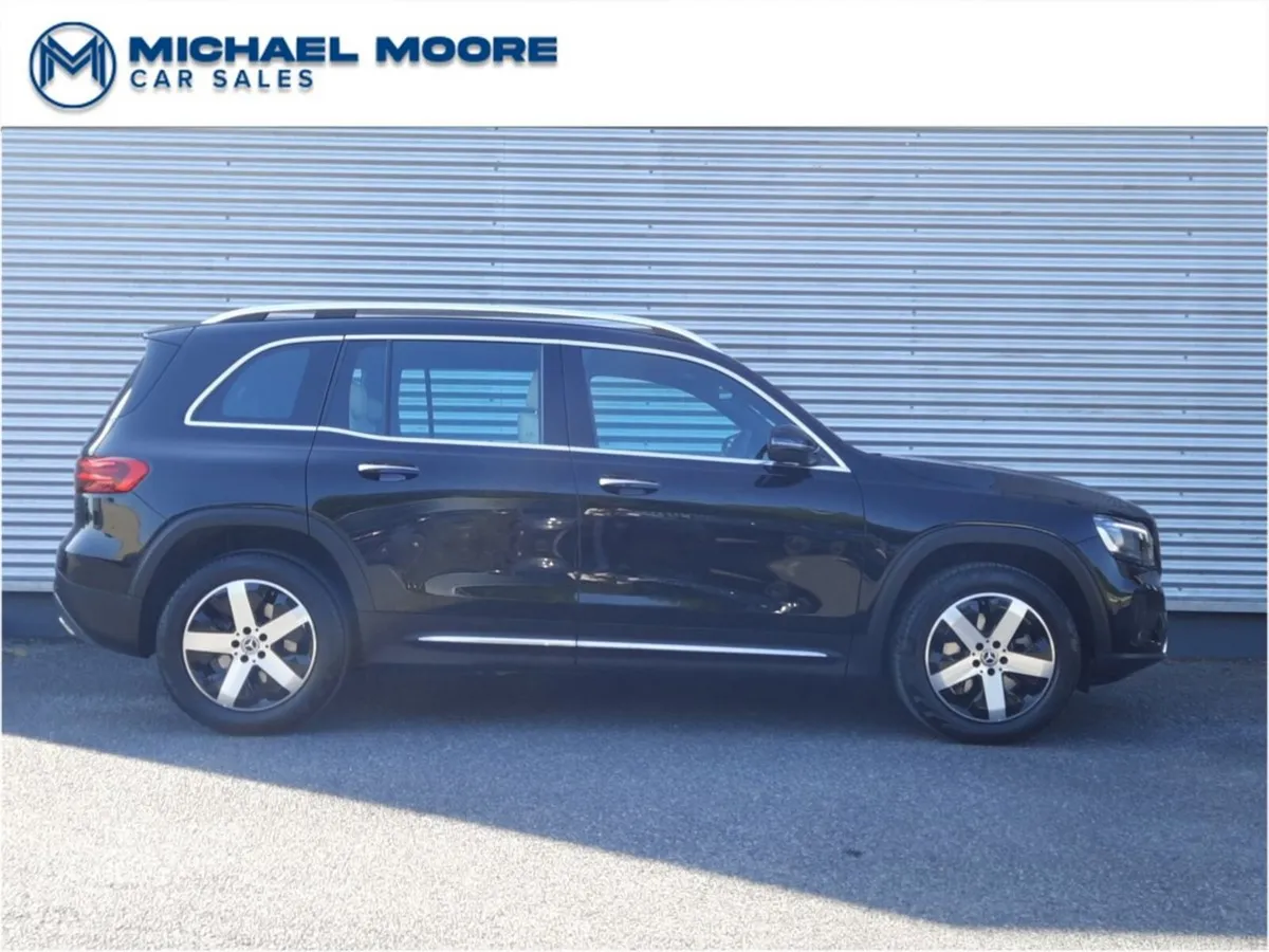 Mercedes-Benz GLB 200 d Progressive Auto - Image 6