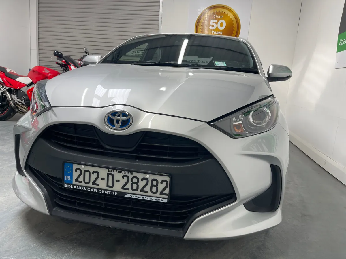 2020 Toyota Yaris Hybrid 1.5 Automatic 5dr Model - Image 5