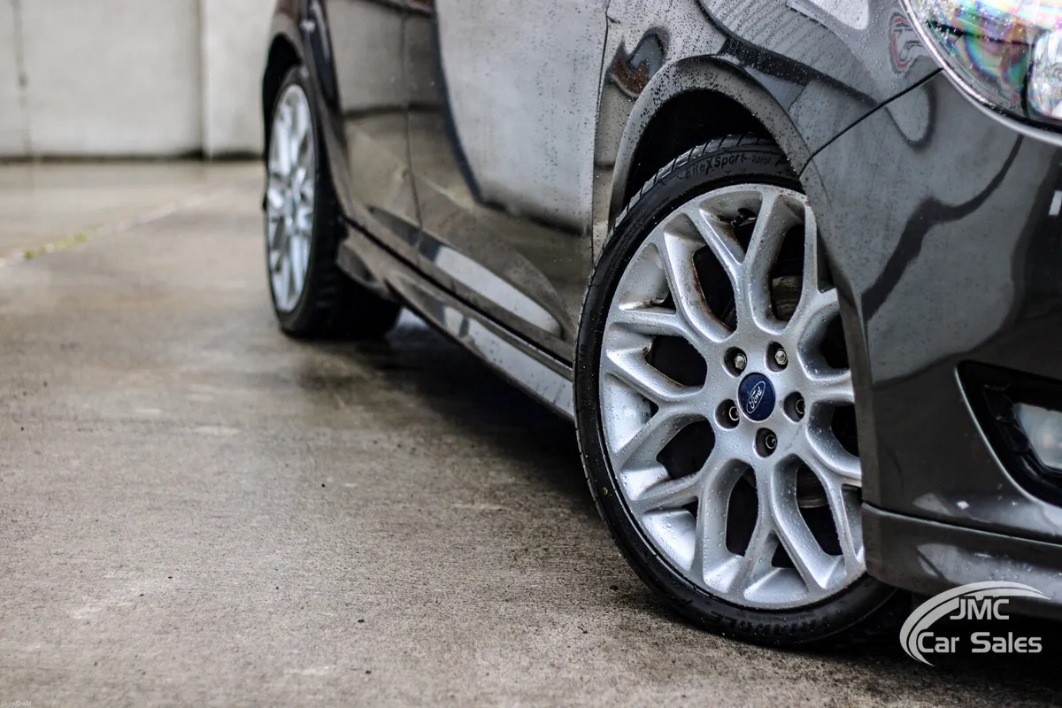 2016 FORD FOCUS ST LINE - Image 6