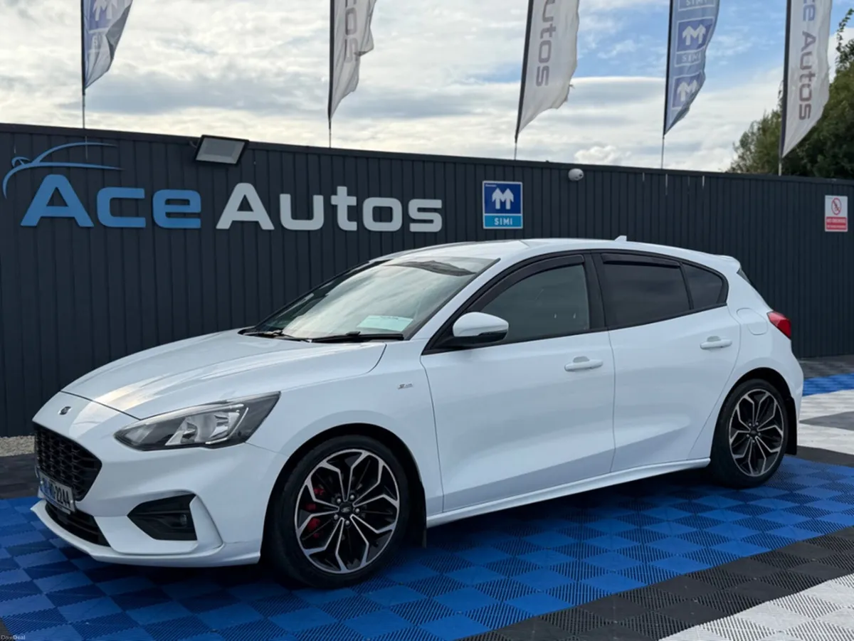 Ford Focus ST-LINE X - 1.5 DIESEL - MANUAL - 12M W - Image 3