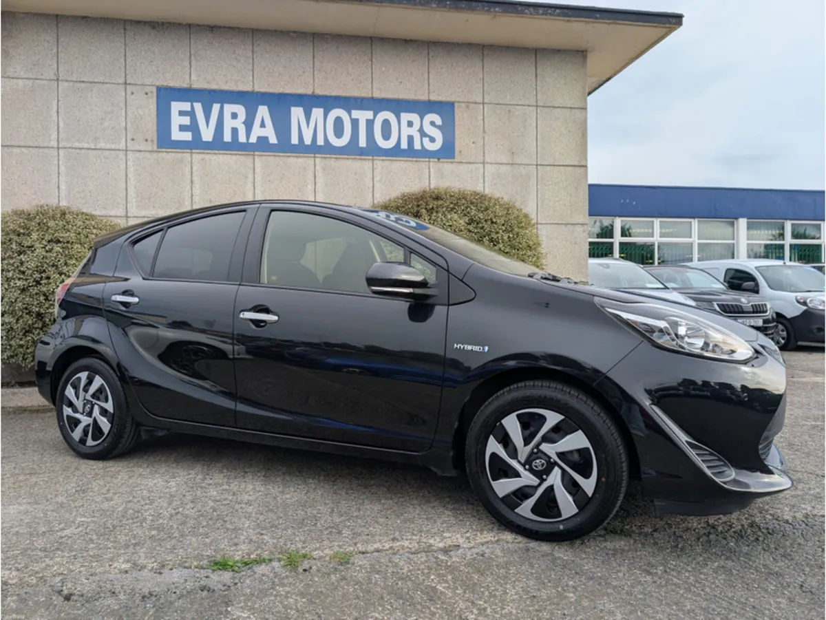 Toyota Aqua S STYLE AUTOMATIC HYBRID 1.5 PETROL // - Image 3