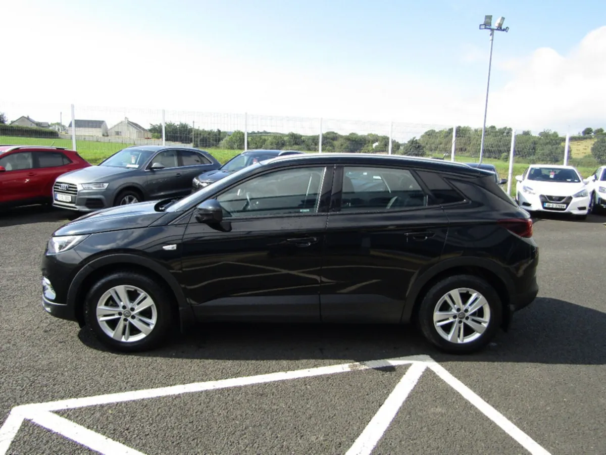 Opel Grandland X SC 1.6 TURBO D 120 120PS 4DR - Image 6